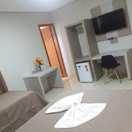 Hotel Ideal Araguaina Bagian luar foto